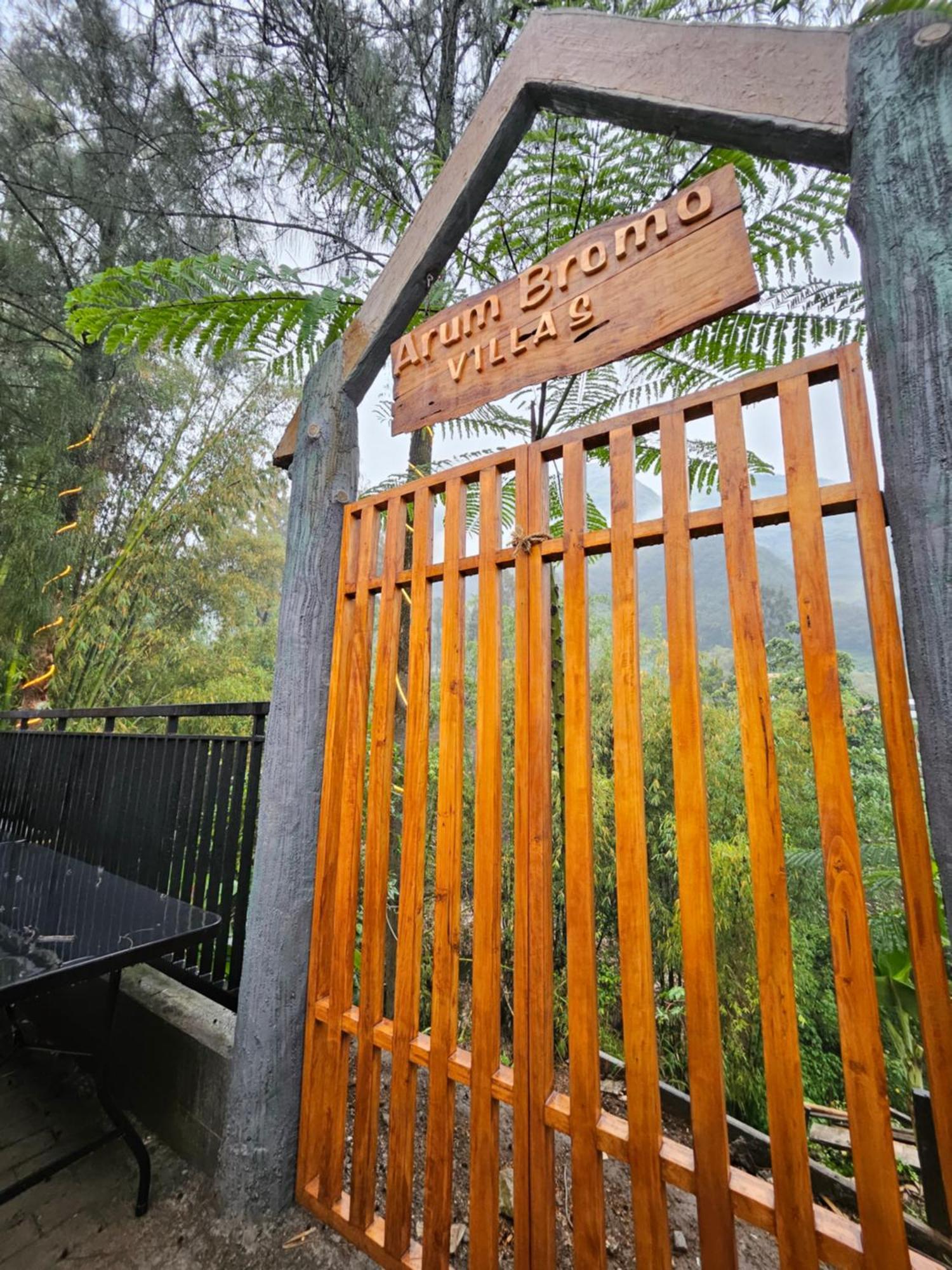 Arum Bromo Villas Ngadisari Buitenkant foto